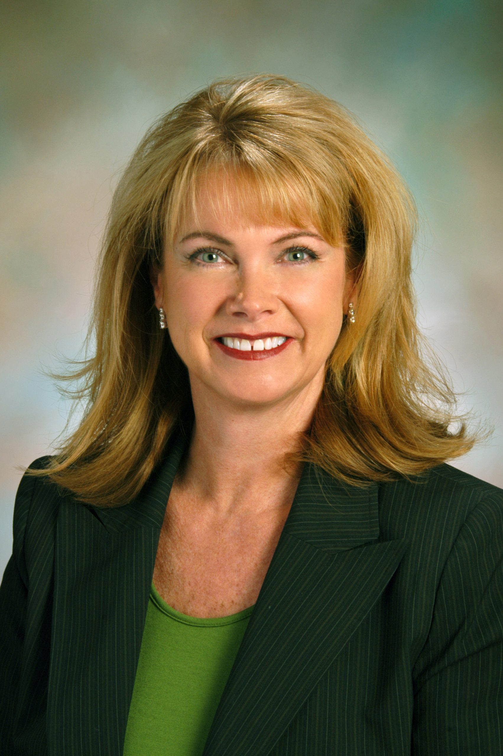 Weatherly_Julie Julie Weatherly